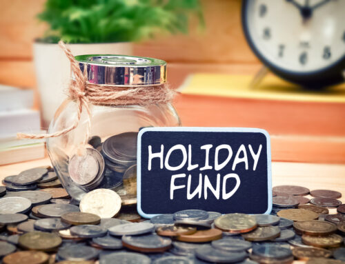 Holiday Budget Checklist: 5 Savvy Money Moves To Stay Ahead
